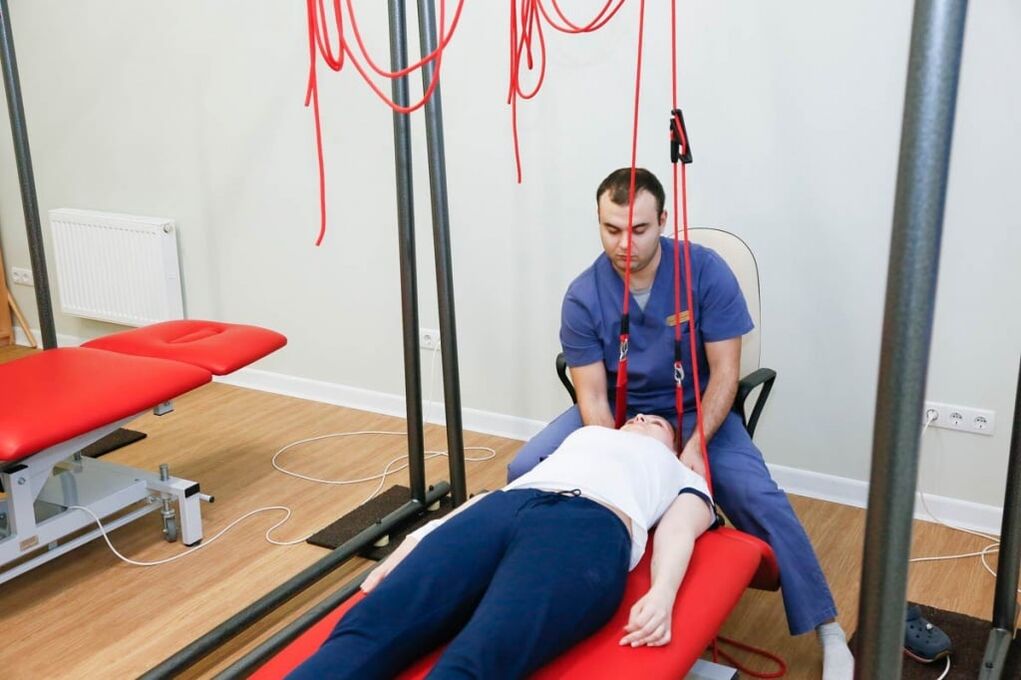 Physiotherapie bei der Behandlung der zervikalen Osteochondrose.